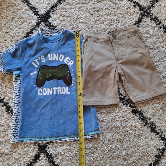 Boy's summer time tops short bundle - Picture 6 of 7